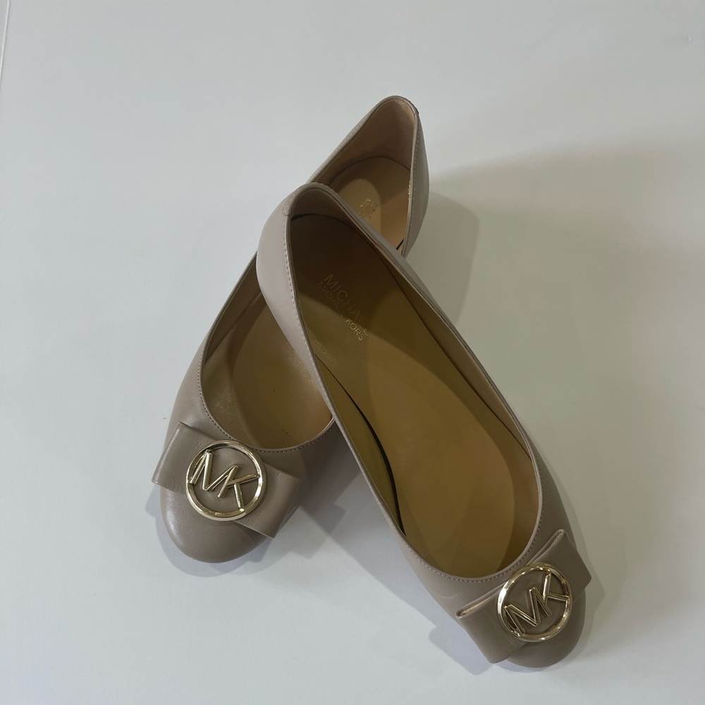 Michael Kors ballet flats, size 7,5, excellent condition